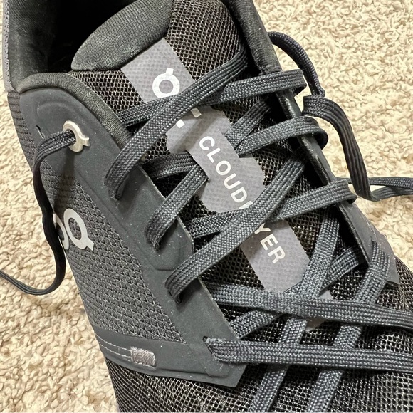 ON Running Men's Cloudflyer 4 Black and White Running Shoes Size 14 - Picture 10 of 13